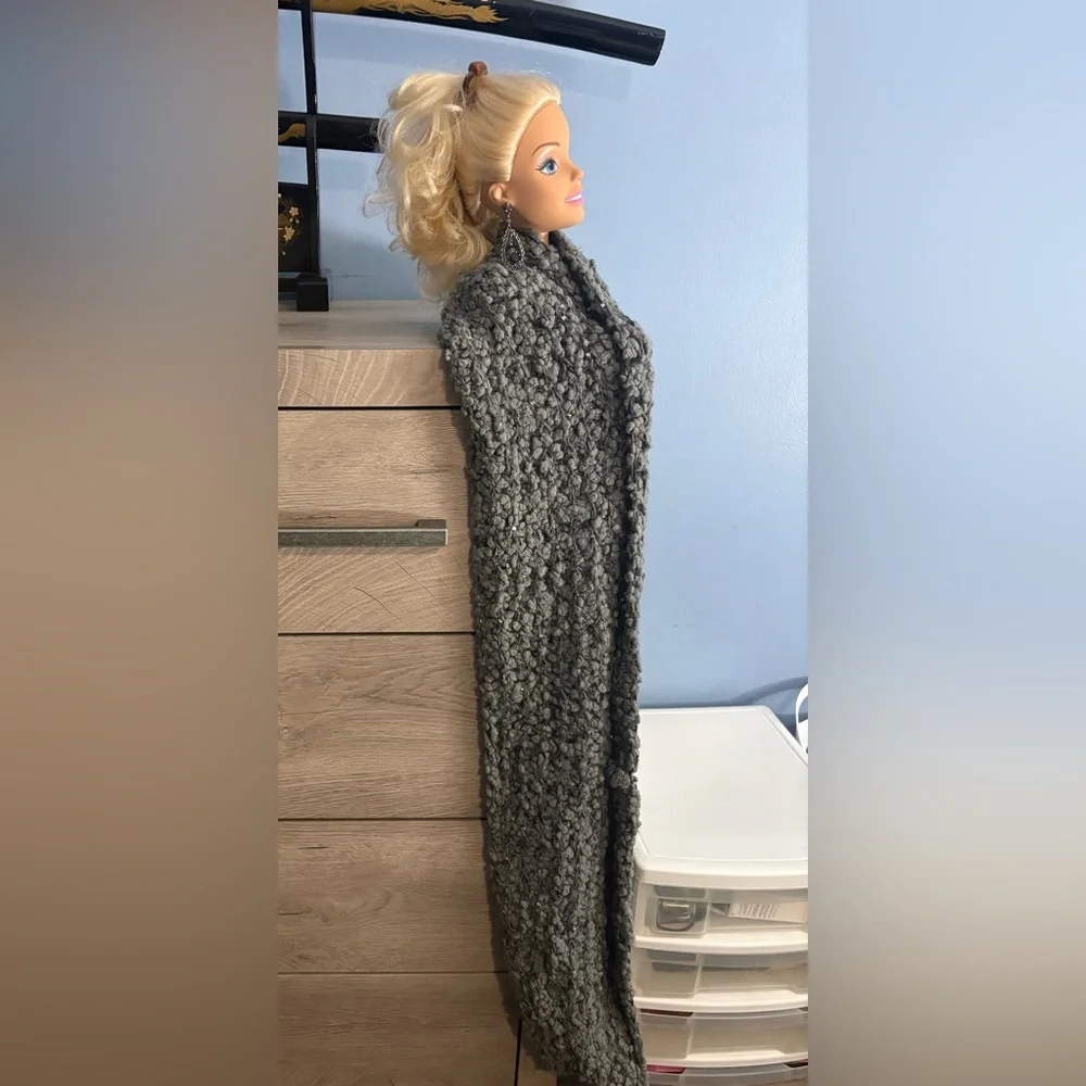 INFINITY SCARF | Unbranded Gray Knit Style with random sequins